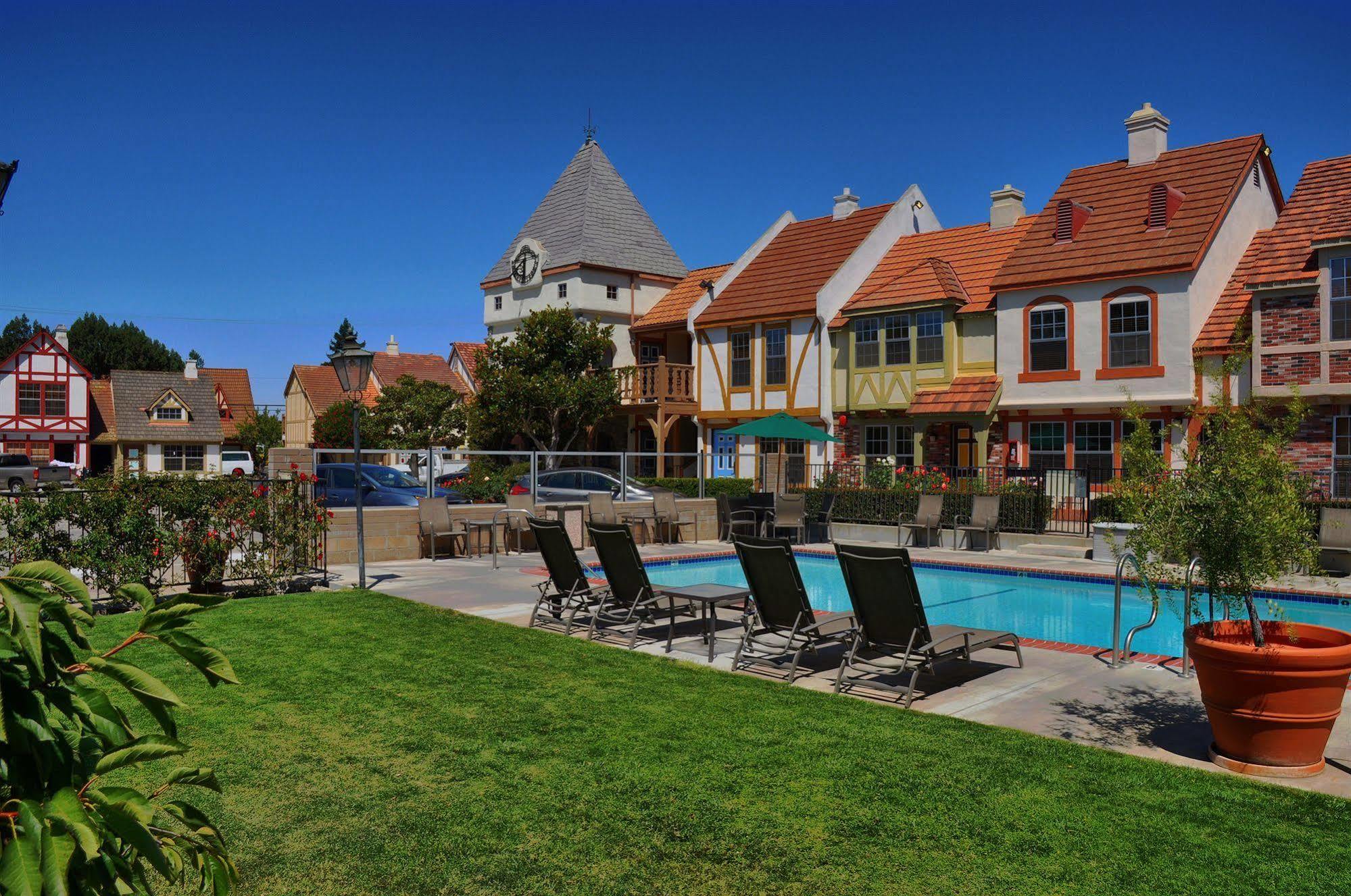 Royal Copenhagen Inn Solvang Exteriér fotografie